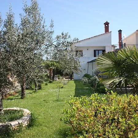 Lorena With Sea View Rovigno