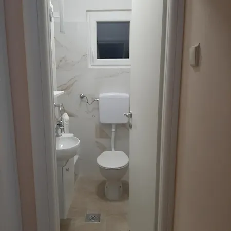 Lorena With Sea View Apartment Rovinj